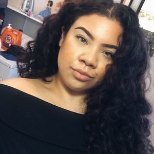 Meet your Posher, Ruvi